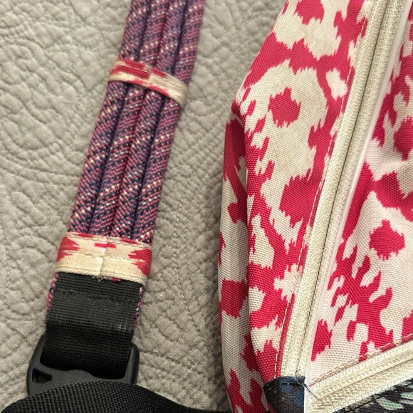 Kavu Pink and White Butterfly Sling Bag - Picture 3 of 5